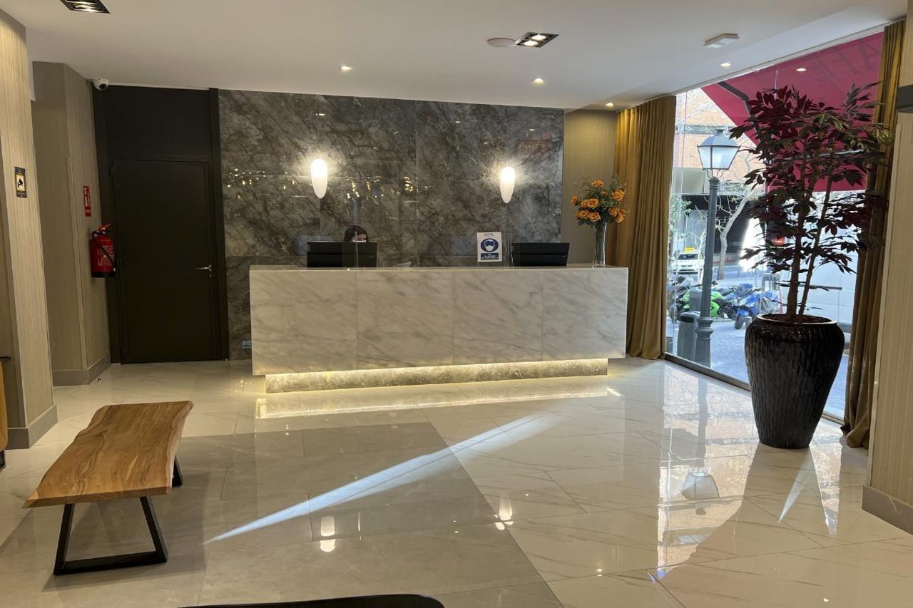 格兰大街阿文尼达酒店 马德里 外观 照片